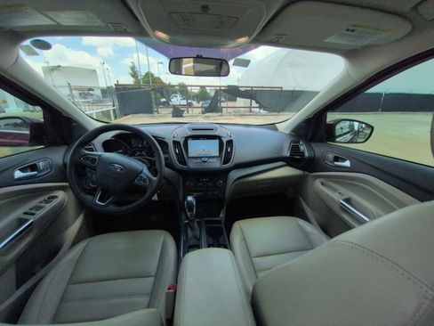 Used 2018 Ford Escape SEL FWD image 17