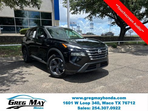 Used 2024 Nissan Rogue SV FWD image 1