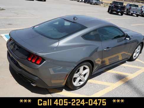 Used 2026 Ford Mustang Premium RWD image 12