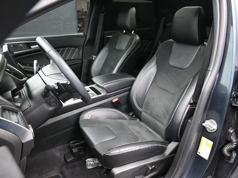 Used 2024 Ford Edge ST w/ Equipment Group 401A image 22