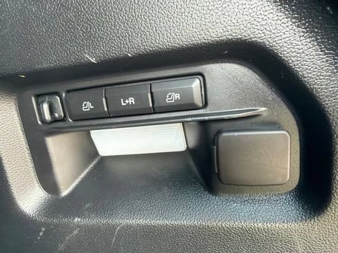 Used 2023 Ford Explorer ST w/ Equipment Group 401A AWD/4WD image 11