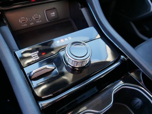 Used 2023 Jeep Grand Cherokee L Limited w/ Luxury Tech Group II image 28