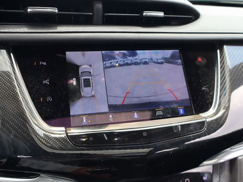 Used 2021 Cadillac XT6 Sport AWD/4WD image 23