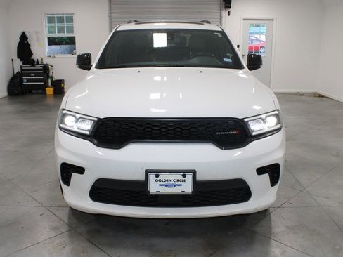 Used 2024 Dodge Durango GT RWD image 3