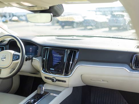 Used 2024 Volvo V60 B5 Cross Country Plus w/ Protection Package Premier image 35