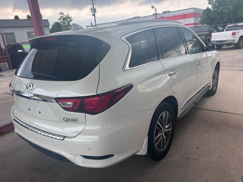 Used 2016 INFINITI QX60 FWD w/ Premium Plus Package image 4