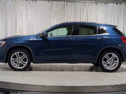 Used 2019 Mercedes-Benz GLA 250 4MATIC image 5