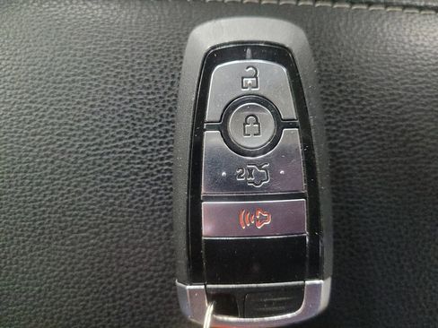Used 2018 Ford Fusion S FWD image 32