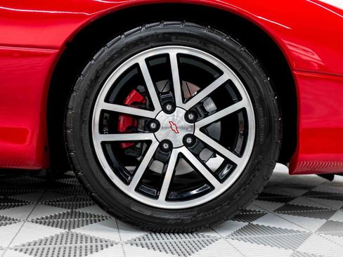 Used 2002 Chevrolet Camaro Z28 w/ SS Performance/Appearance Pkg RWD image 35