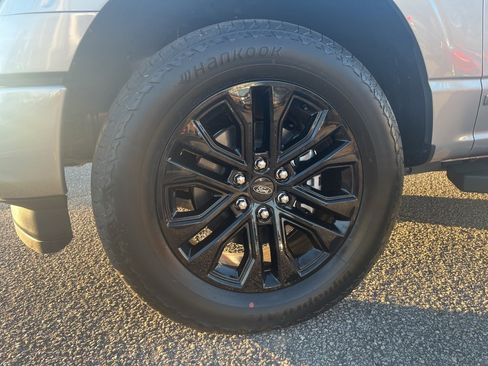 Used 2024 Ford F150 XLT w/ Equipment Group 302A MID image 7