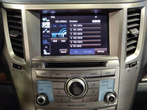 Used 2014 Subaru Legacy 2.5i Limited AWD/4WD image 25