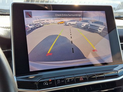 Certified 2022 Jeep Compass Limited w/ Elite Group image 20