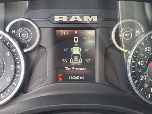 Used 2023 RAM 1500 Big Horn AWD/4WD image 10