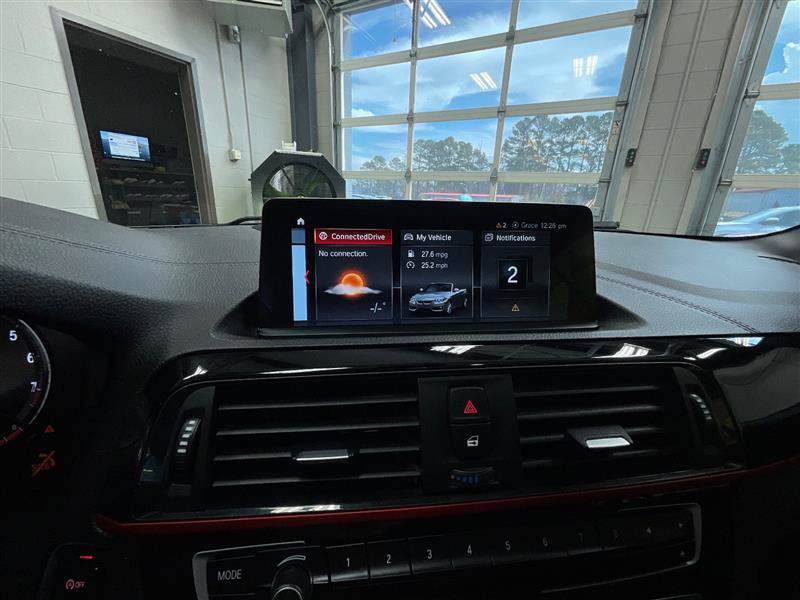 Used 2020 BMW 230i xDrive Convertible w/ Premium Package AWD/4WD image 17