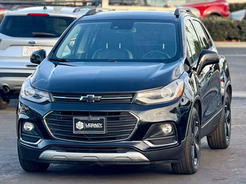 Used 2018 Chevrolet Trax Premier w/ Midnight Edition image 24