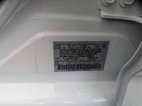 Used 2023 Nissan Sentra SV w/ SV Premium Package FWD image 27