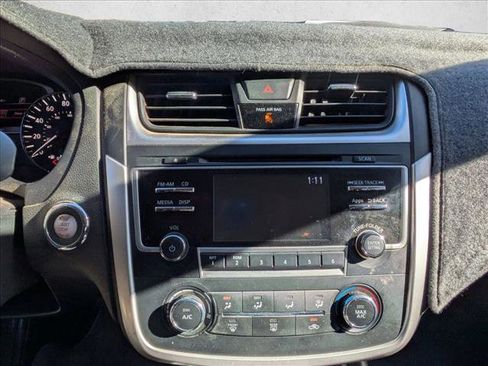 Used 2016 Nissan Altima 2.5 S w/ Power Driver Seat Package image 14