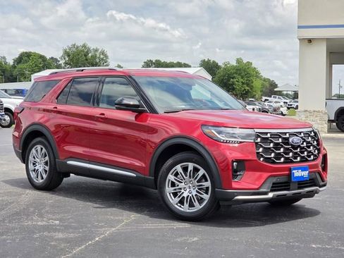 New 2026 Ford Explorer Platinum RWD image 2