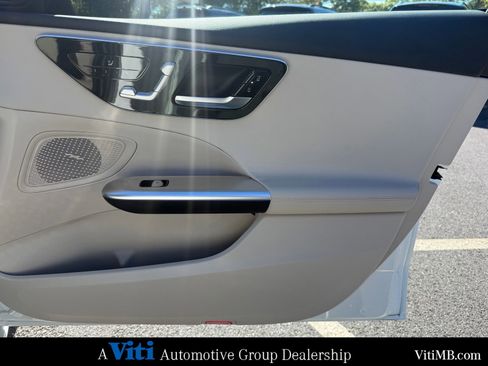 Certified 2022 Mercedes-Benz C 300 4MATIC Sedan image 28