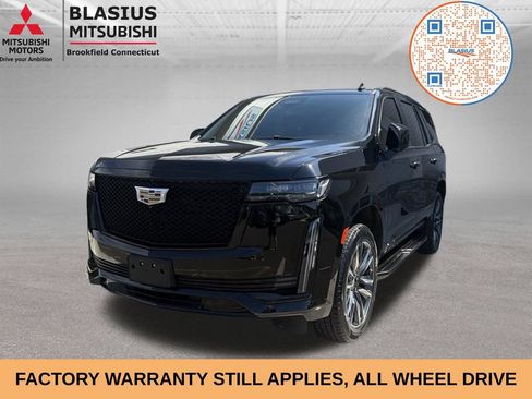 Used 2023 Cadillac Escalade Sport AWD/4WD image 3