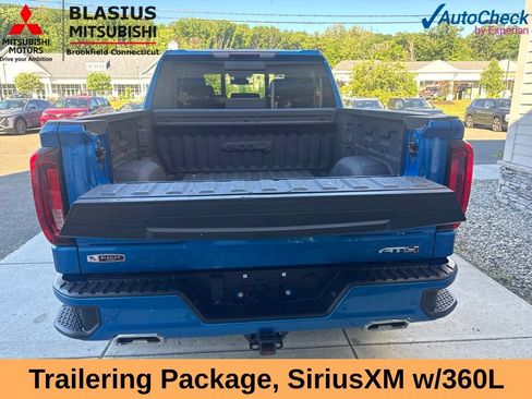 Used 2024 GMC Sierra 1500 AT4 w/ AT4 Premium Package AWD/4WD image 11