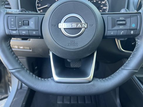Used 2023 Nissan Rogue SL w/ SL Premium Package AWD/4WD image 8