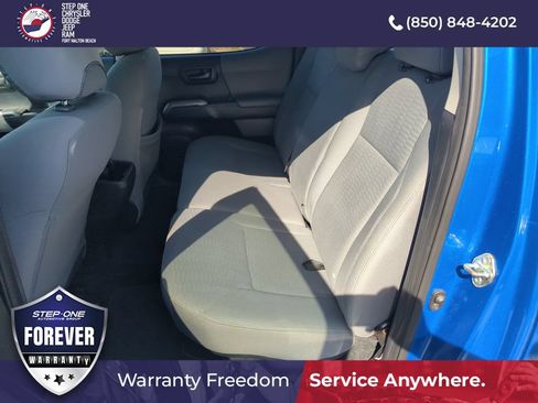 Used 2018 Toyota Tacoma SR5 RWD image 24