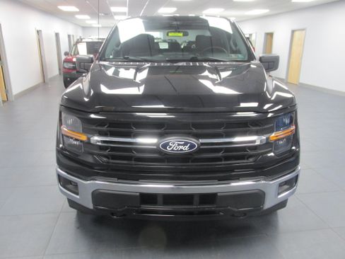 Used 2025 Ford F150 XLT w/ Equipment Group 301A Standard AWD/4WD image 2