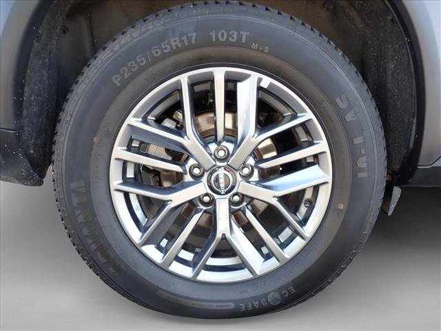 Used 2024 Nissan Rogue S AWD/4WD image 7