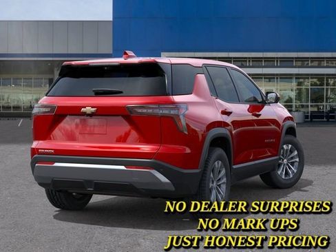 New 2026 Chevrolet Equinox LT w/ Safety and Technology Package FWD image 4