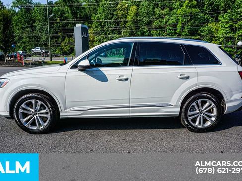 Used 2025 Audi Q7 3.0T Premium Plus AWD/4WD image 6