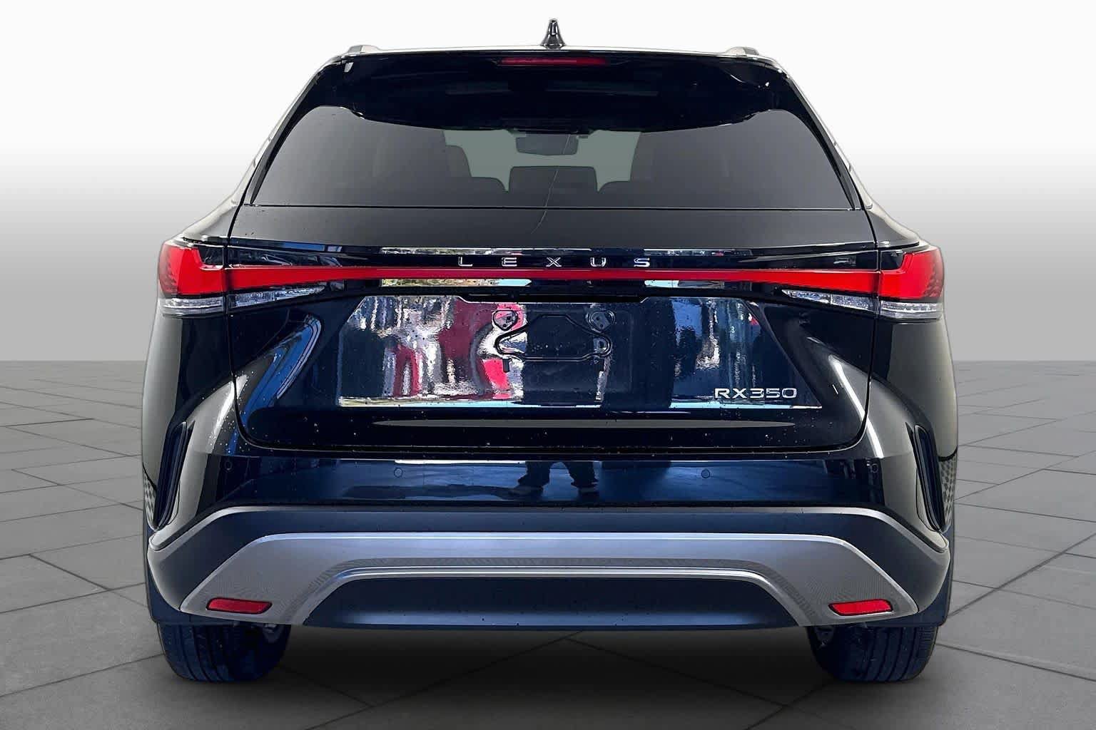 Used 2023 Lexus RX 350 Premium Plus w/ Cold Area Package FWD image 5