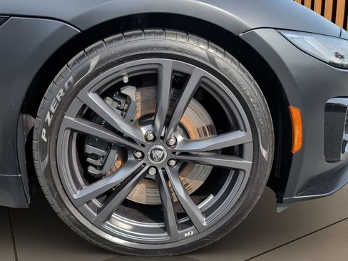 Used 2024 Jaguar F-TYPE R AWD/4WD image 21