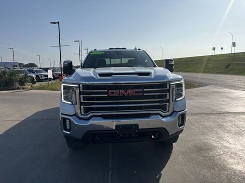 Used 2022 GMC Sierra 2500 SLT w/ Texas SLT Premium Package AWD/4WD image 2