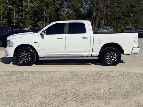 Used 2014 RAM 1500 Limited RWD image 6