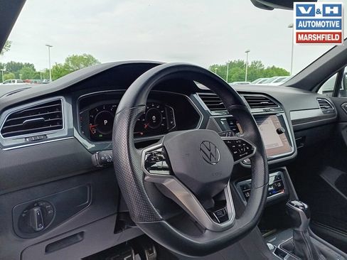 Used 2022 Volkswagen Tiguan SEL R-Line AWD/4WD image 5