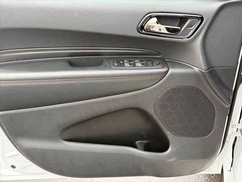 Certified 2023 Dodge Durango GT w/ Blacktop Package AWD/4WD image 12