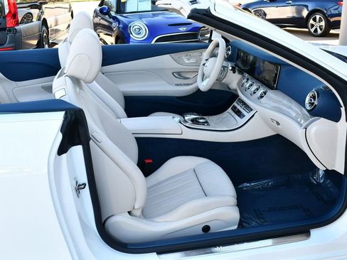 Used 2023 Mercedes-Benz E 450 4MATIC Cabriolet image 19