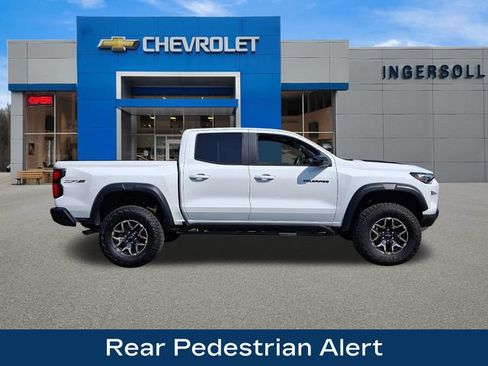 Used 2024 Chevrolet Colorado ZR2 w/ ZR2 Convenience Package III AWD/4WD image 28