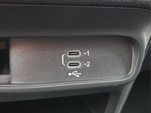 New 2026 Chrysler Pacifica Select w/ S Appearance Package FWD image 18