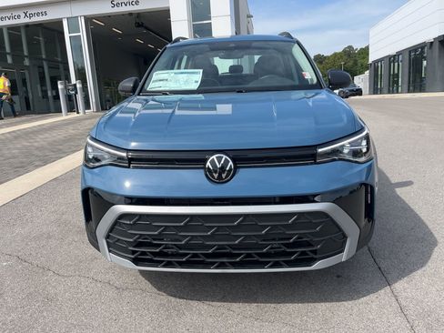 New 2026 Volkswagen Taos S FWD image 2