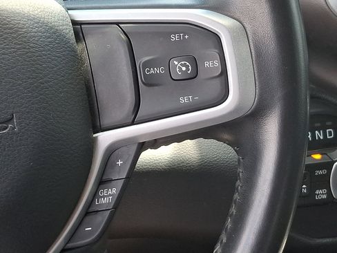 Used 2020 RAM 1500 Big Horn AWD/4WD image 21