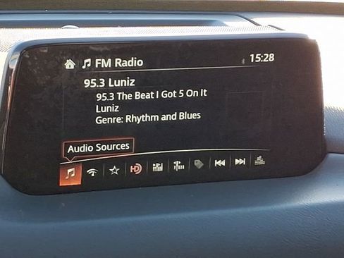 Used 2019 MAZDA CX-5 Touring image 22