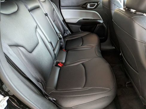 Used 2025 Jeep Compass Limited image 26