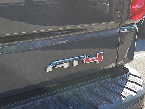 Used 2024 GMC Sierra 1500 AT4 w/ AT4 Premium Package AWD/4WD image 30