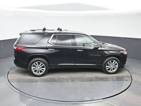 Used 2019 Chevrolet Traverse High Country w/ LPO, Floor Liner Package AWD/4WD image 22