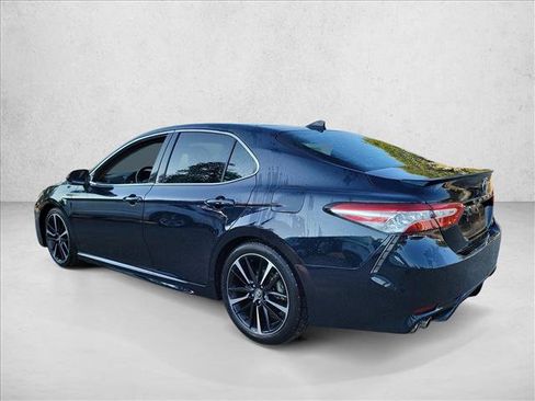 Used 2020 Toyota Camry XSE FWD image 7