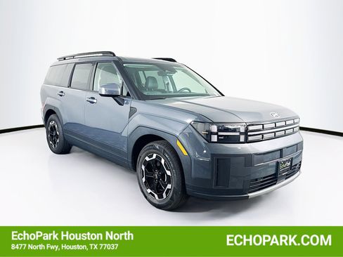 Used 2025 Hyundai Santa Fe SEL image 1