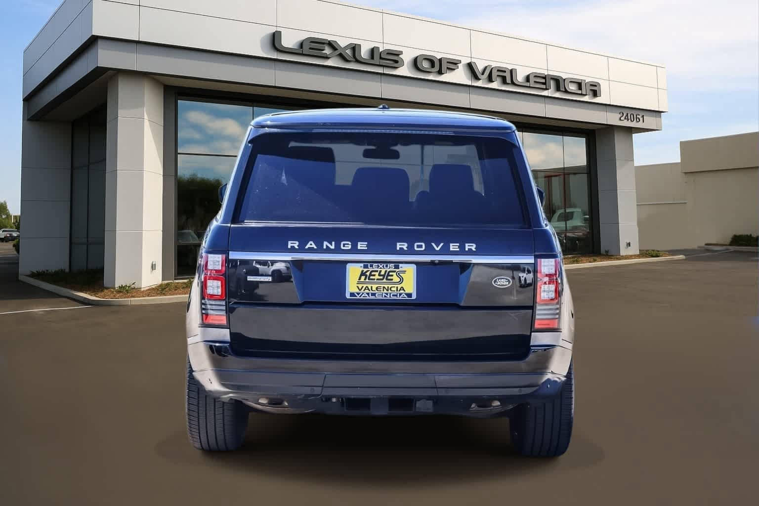 Used 2014 Land Rover Range Rover Autobiography AWD/4WD image 3