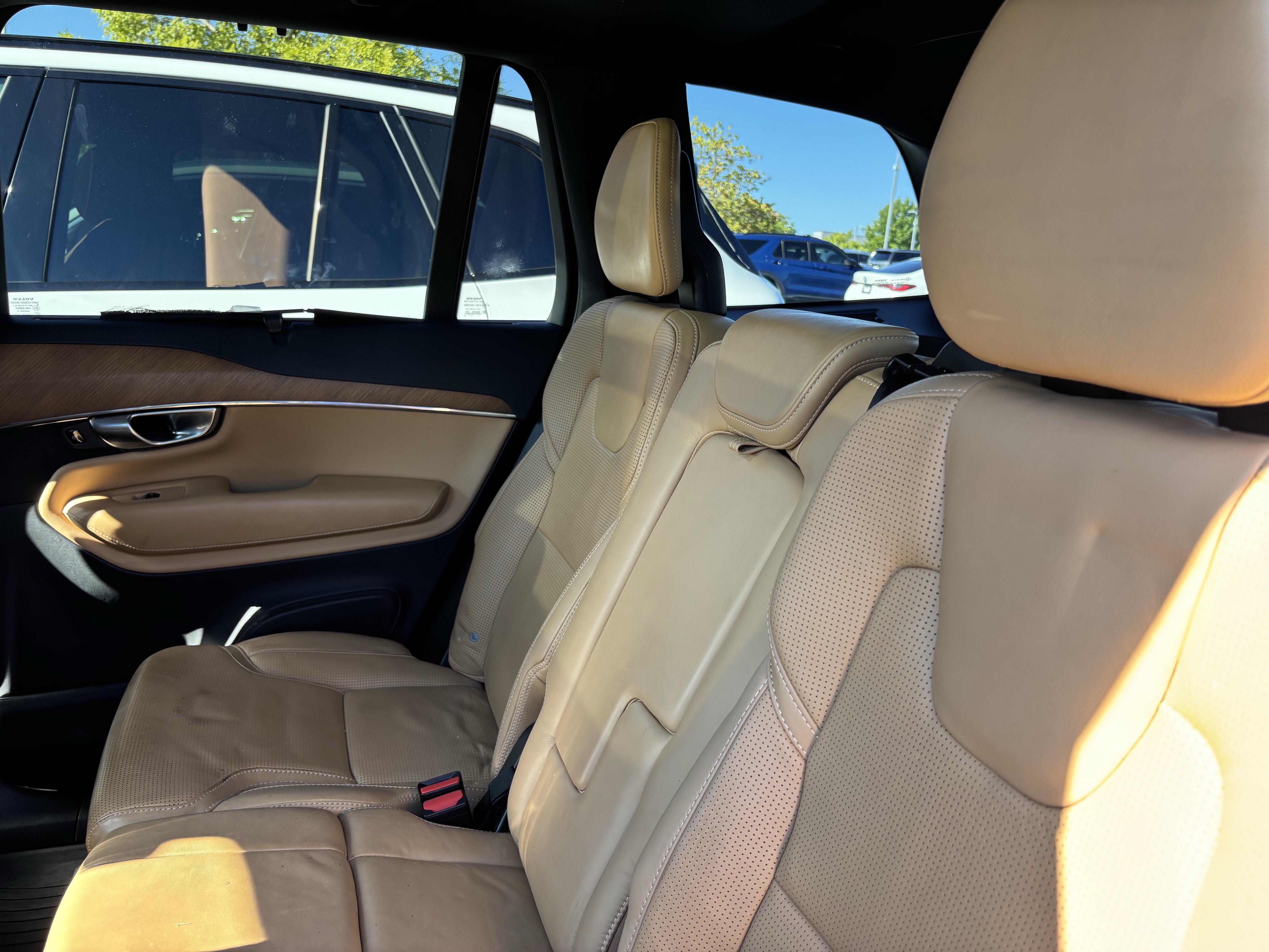 Used 2018 Volvo XC90 T6 Inscription w/ Convenience Package AWD/4WD image 32